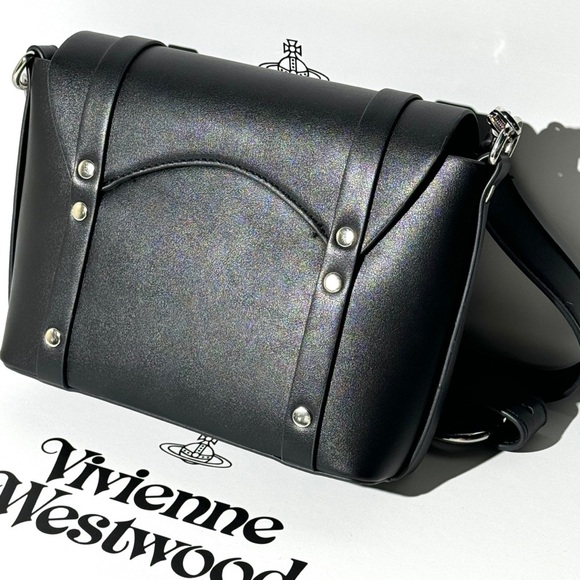 🖤🩶Vivienne Westwood Black Crossbody Bag with Silver Accents - Picture 2 of 7